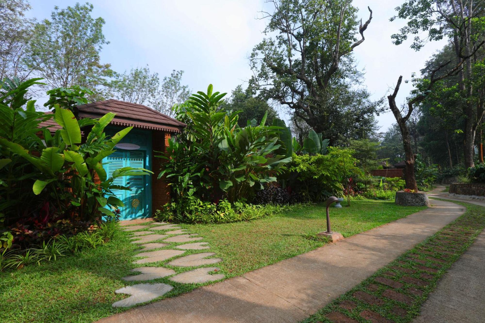 Timbertales Luxury Resort Coorg Madikeri Exterior photo